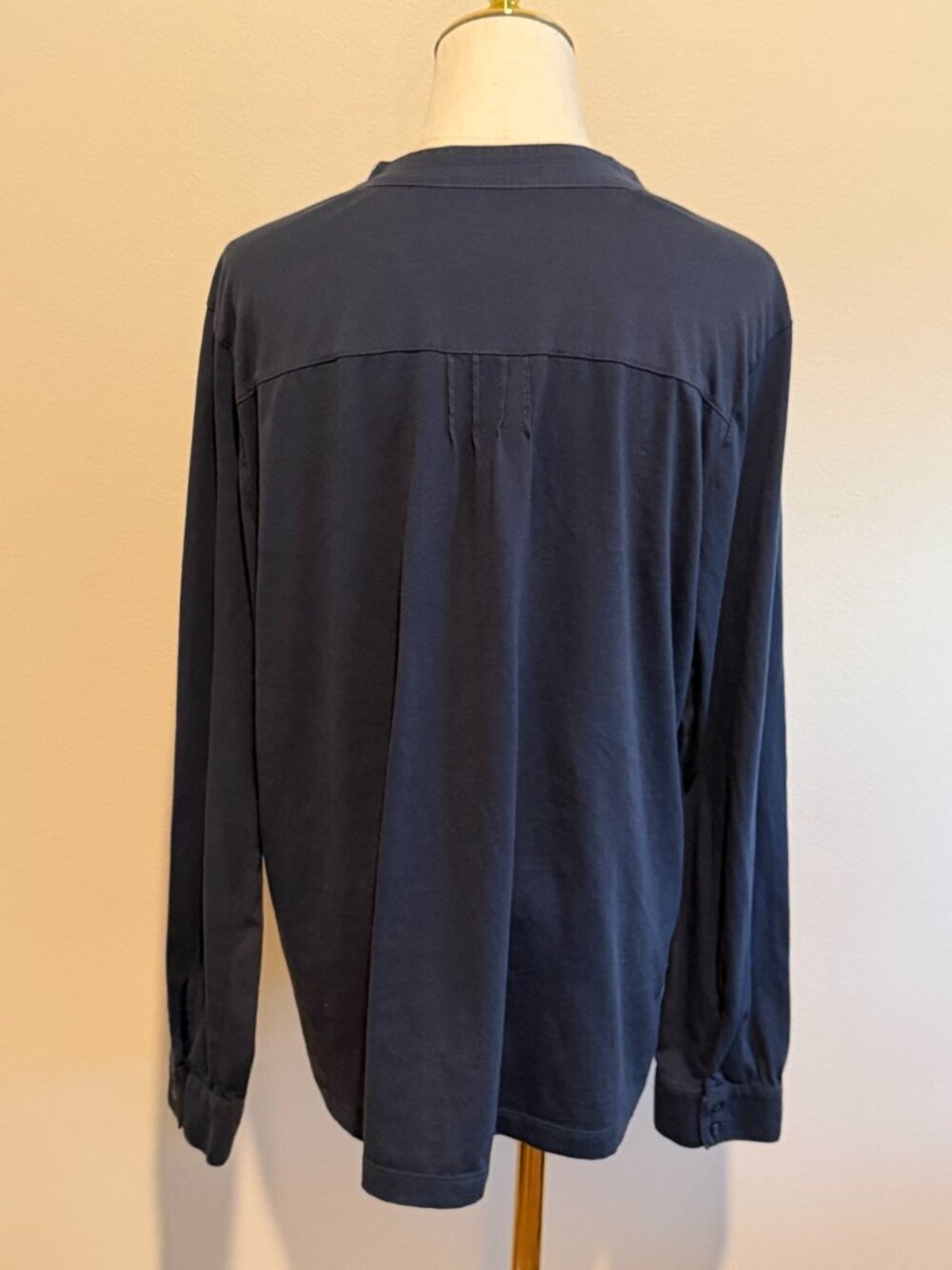 L.L. Bean Blue Long Sleeve Henley Top - Women's Size 1X - Picture 3 of 8